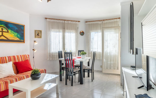 Club Nautic - Photo 1