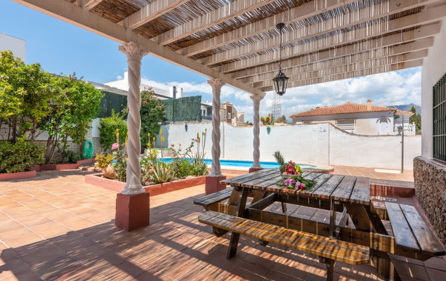 Villa Romeral - Photo 1