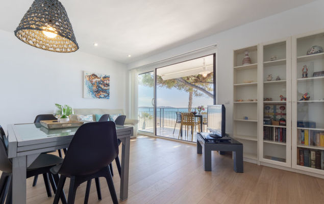 Reus Mediterrani - Photo 3